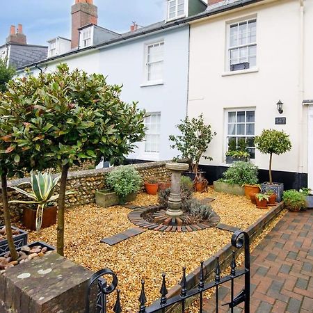 Beautiful Georgian Home In The Heart Of Chichester Buitenkant foto